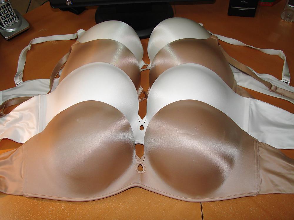 25P 38D Gf Bombshell kit with Strapless ones