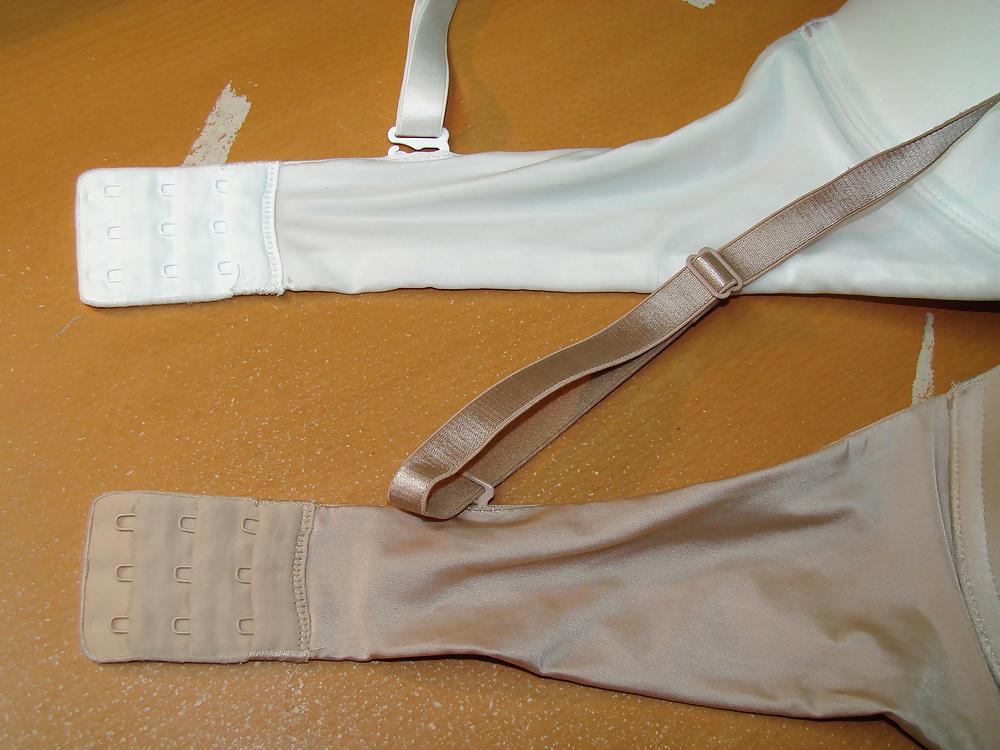25P 38D Gf Bombshell kit with Strapless ones
