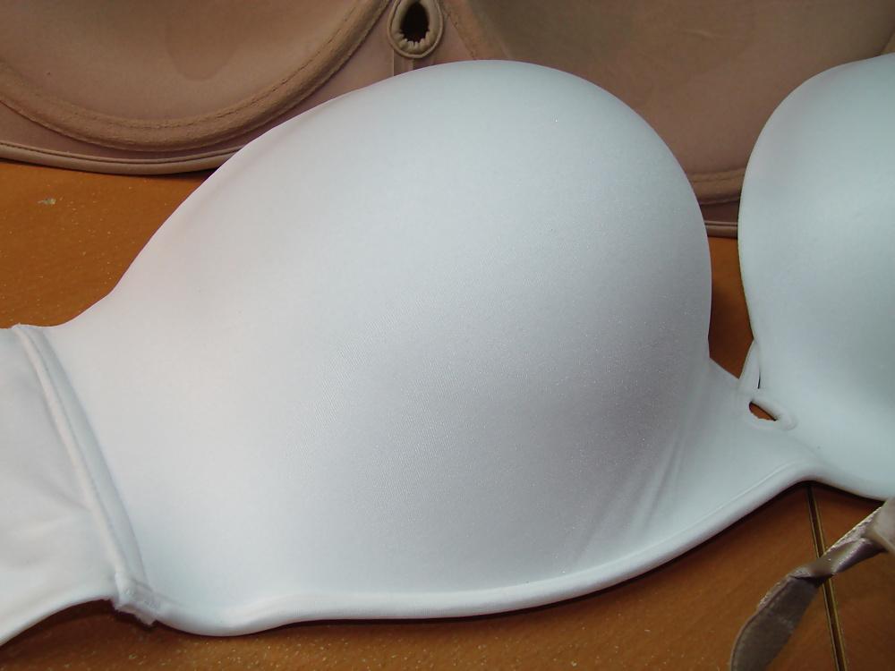 25P 38D Gf Bombshell kit with Strapless ones