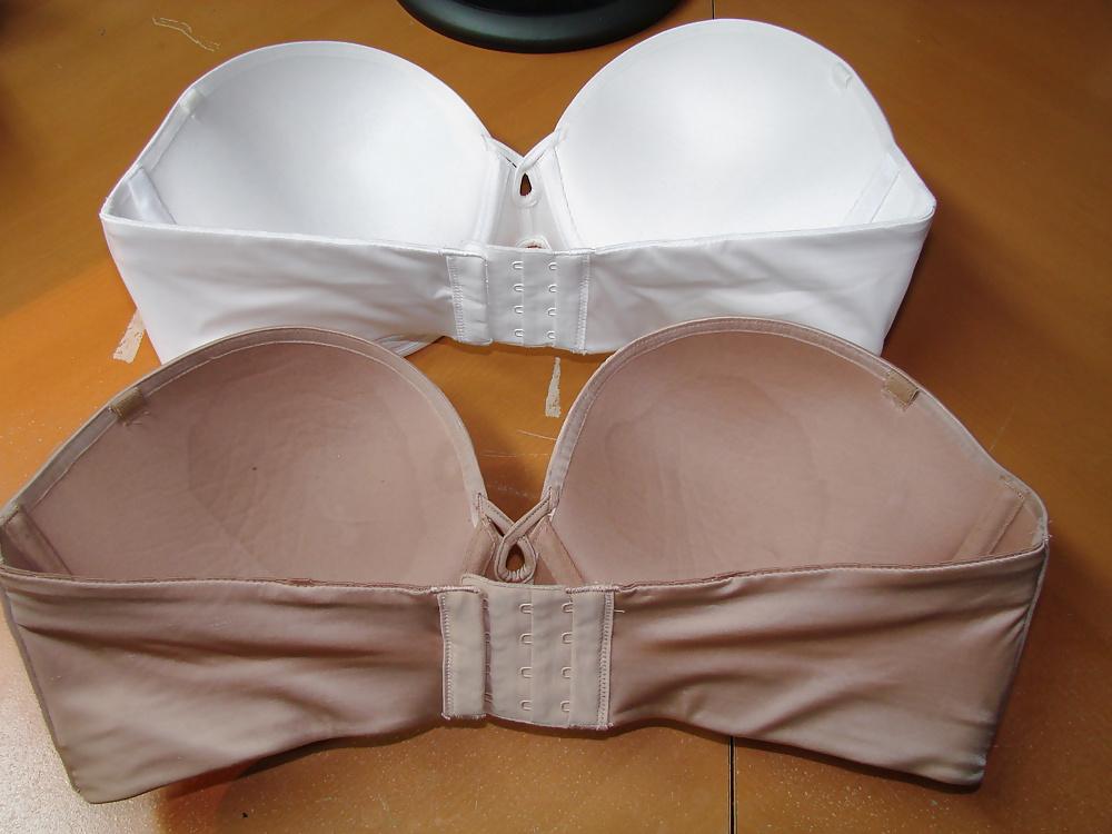 25P 38D Gf Bombshell kit with Strapless ones