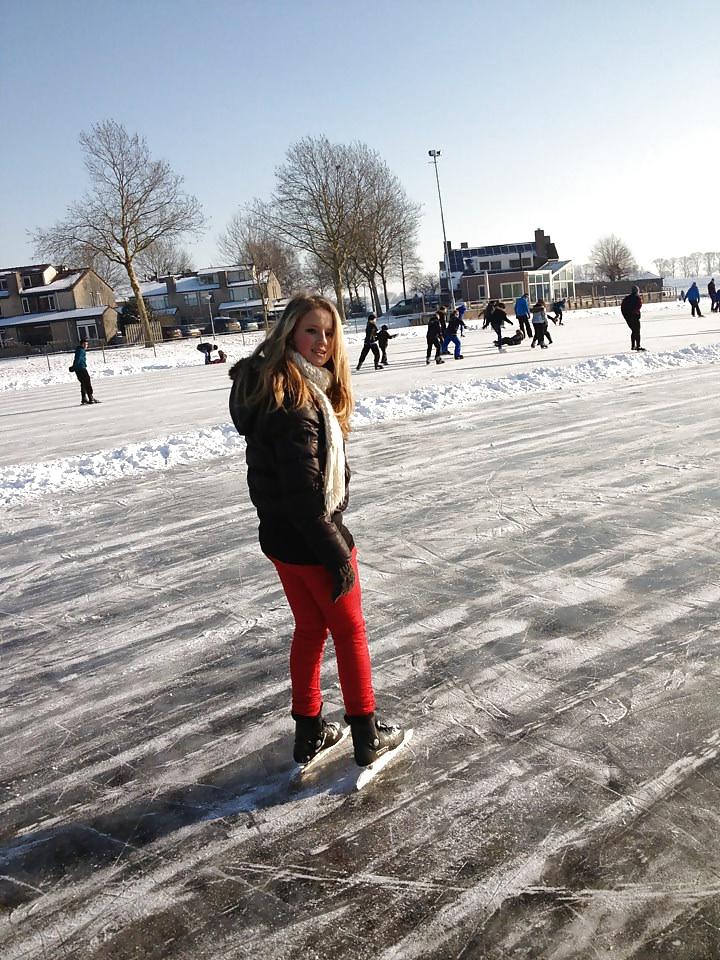 18P Dutch slut 100