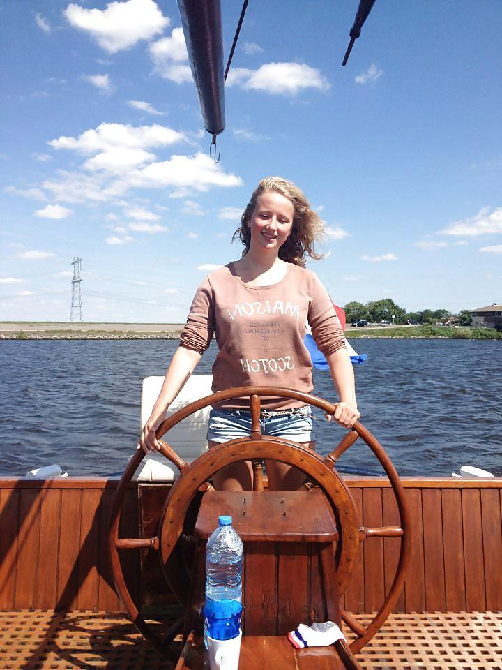 18P Dutch slut 100