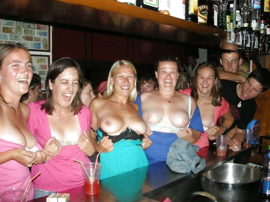 25P Titten Party
