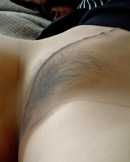 25P Pantyhose Pussy