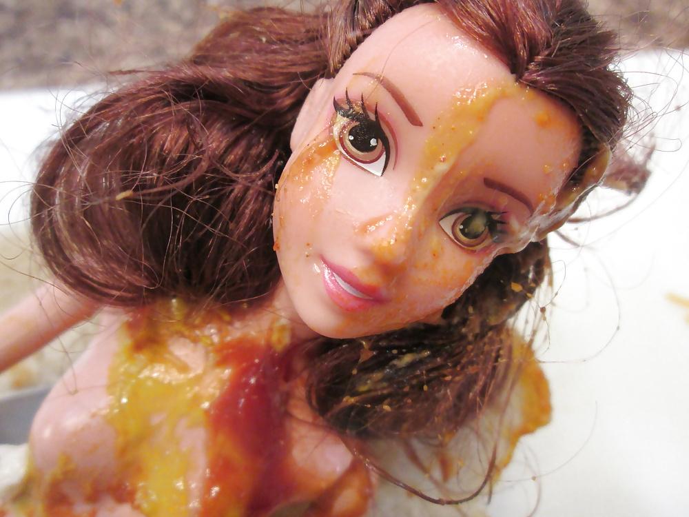 25P Belle doll midnight snack