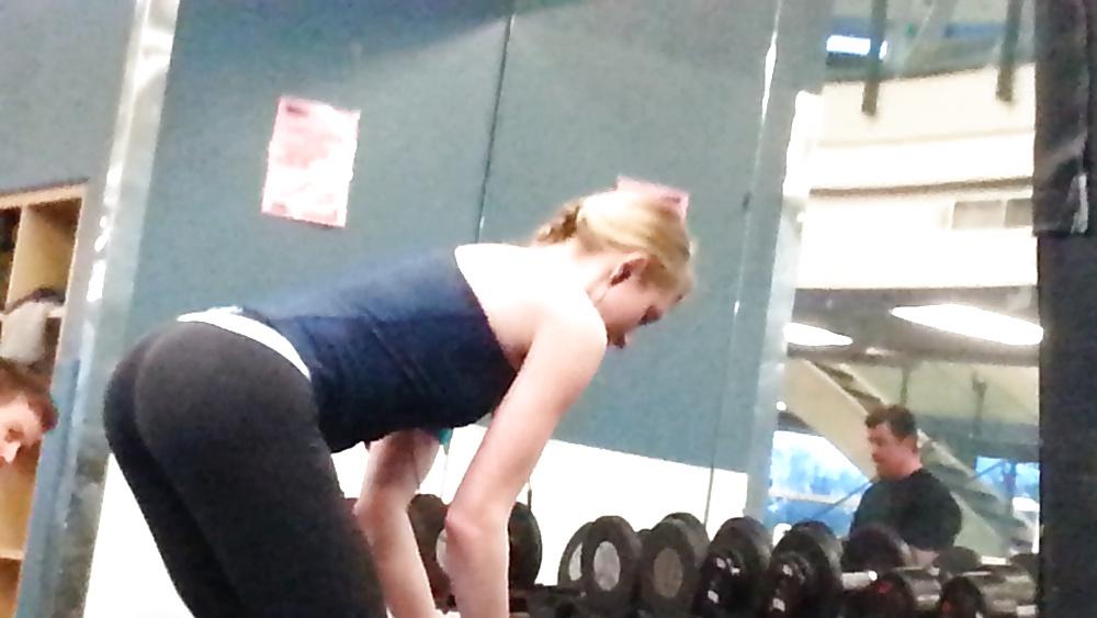7P Nice Ass in Tights OC