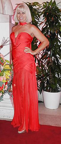 25P Sexy party granny 02