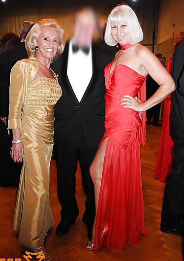 25P Sexy party granny 02