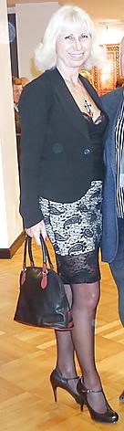 25P Sexy party granny 02