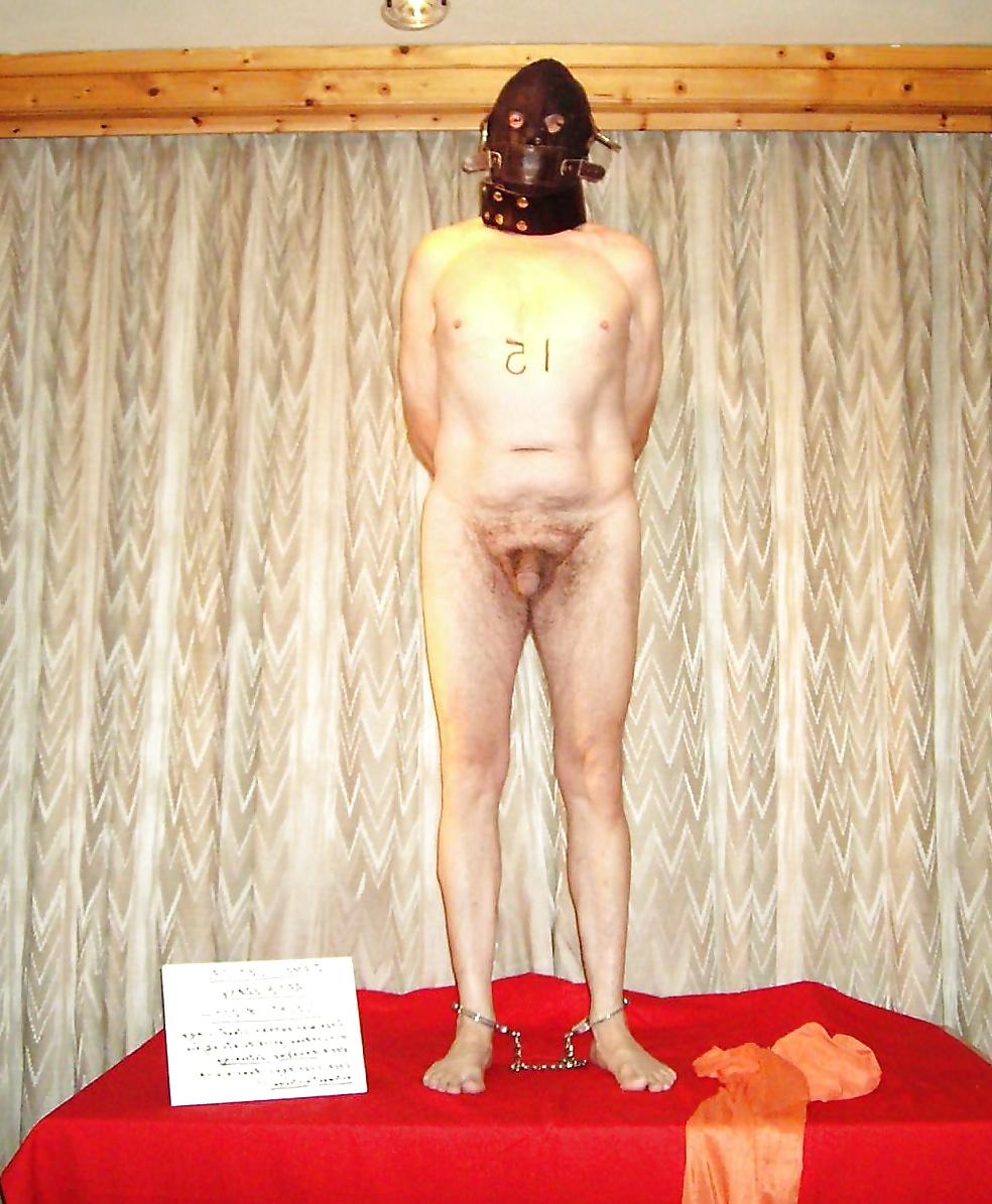 11P Naked Male Slave Exposed
