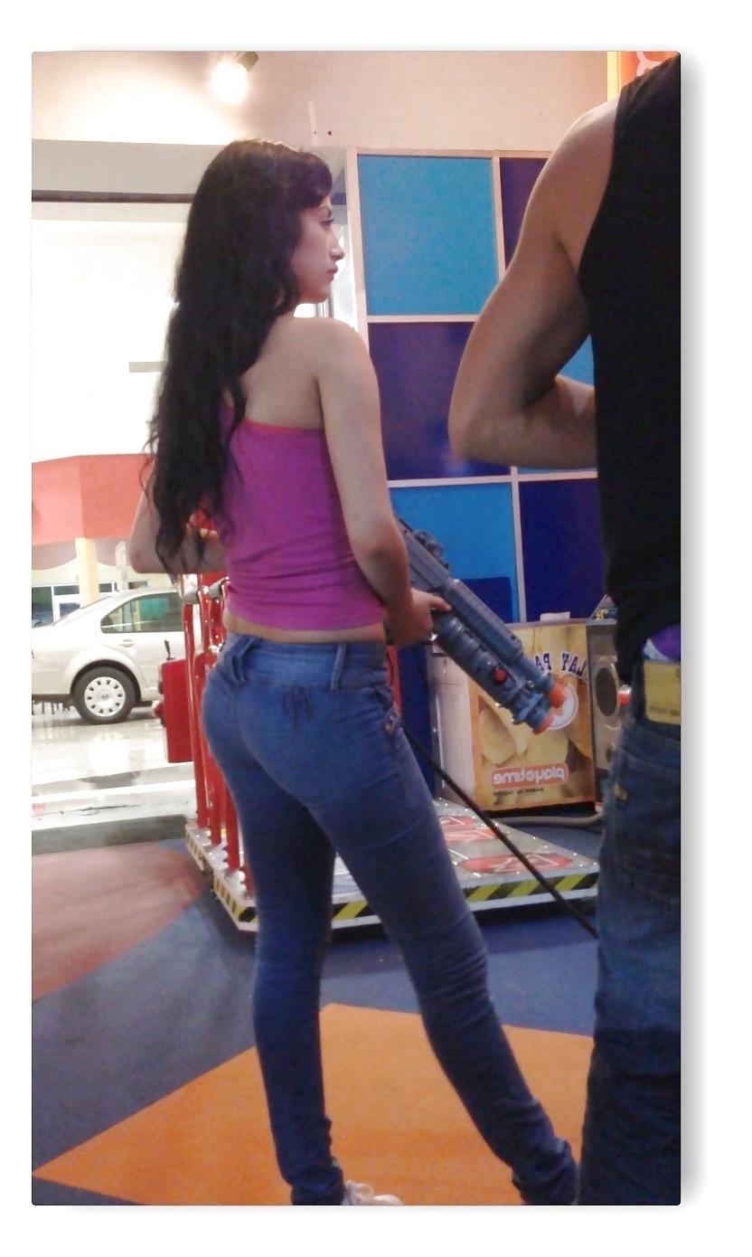 15P Sexy Candid Ass #3