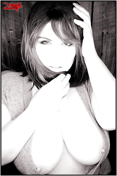 8P Breast Lovers by JnaNudist