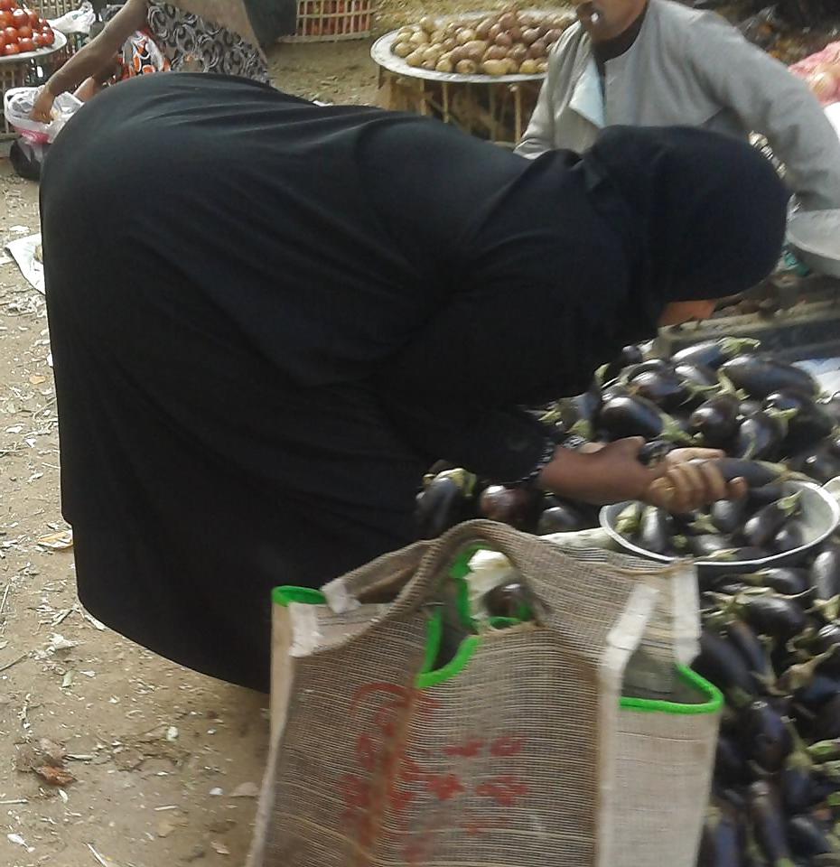 25P Hidden cams arab mom ass