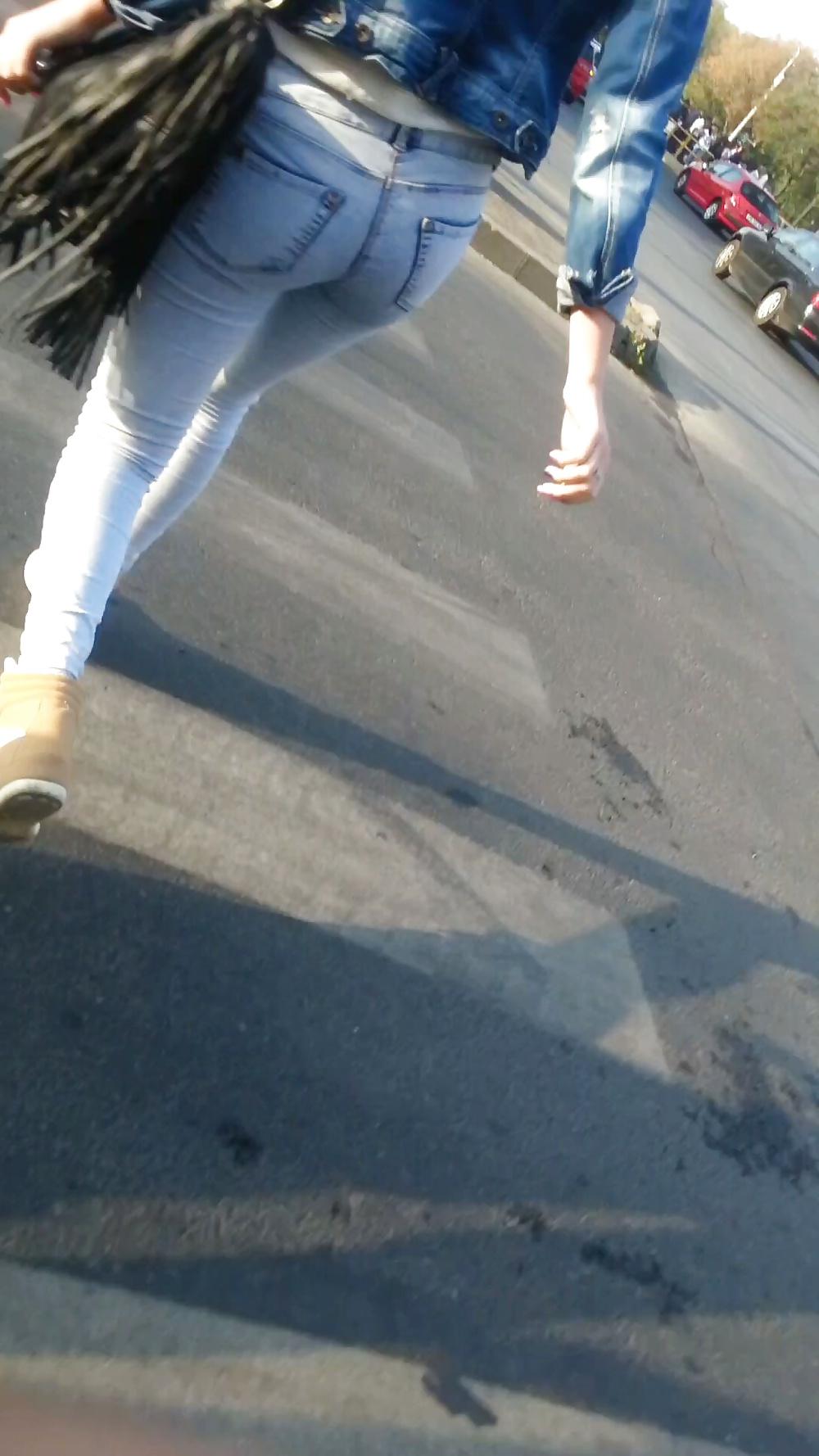 8P Spy sexy girl teens and face romanian