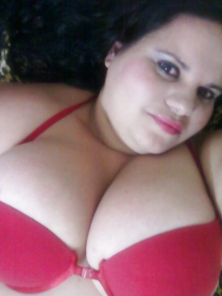 25P Monster tits