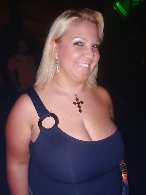 25P Monster tits