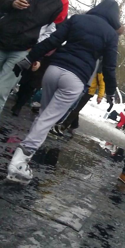 25P Spy sexy teens girls ass romanian