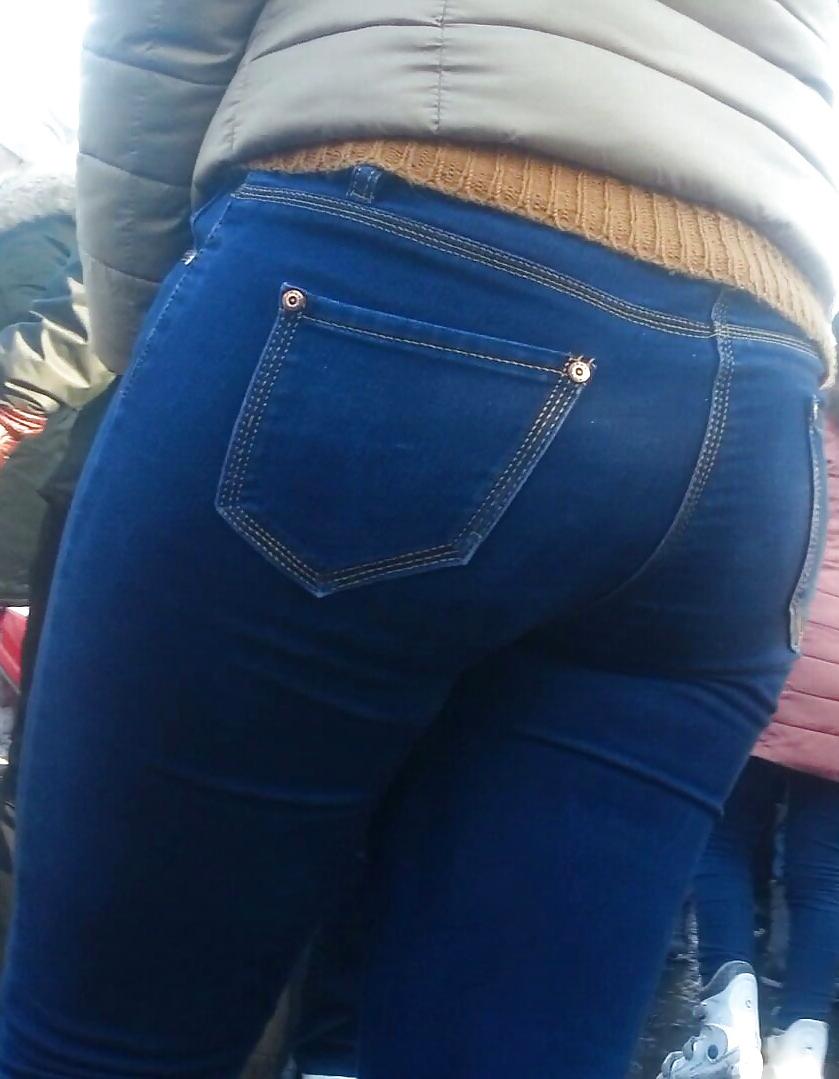 25P Spy sexy teens girls ass romanian