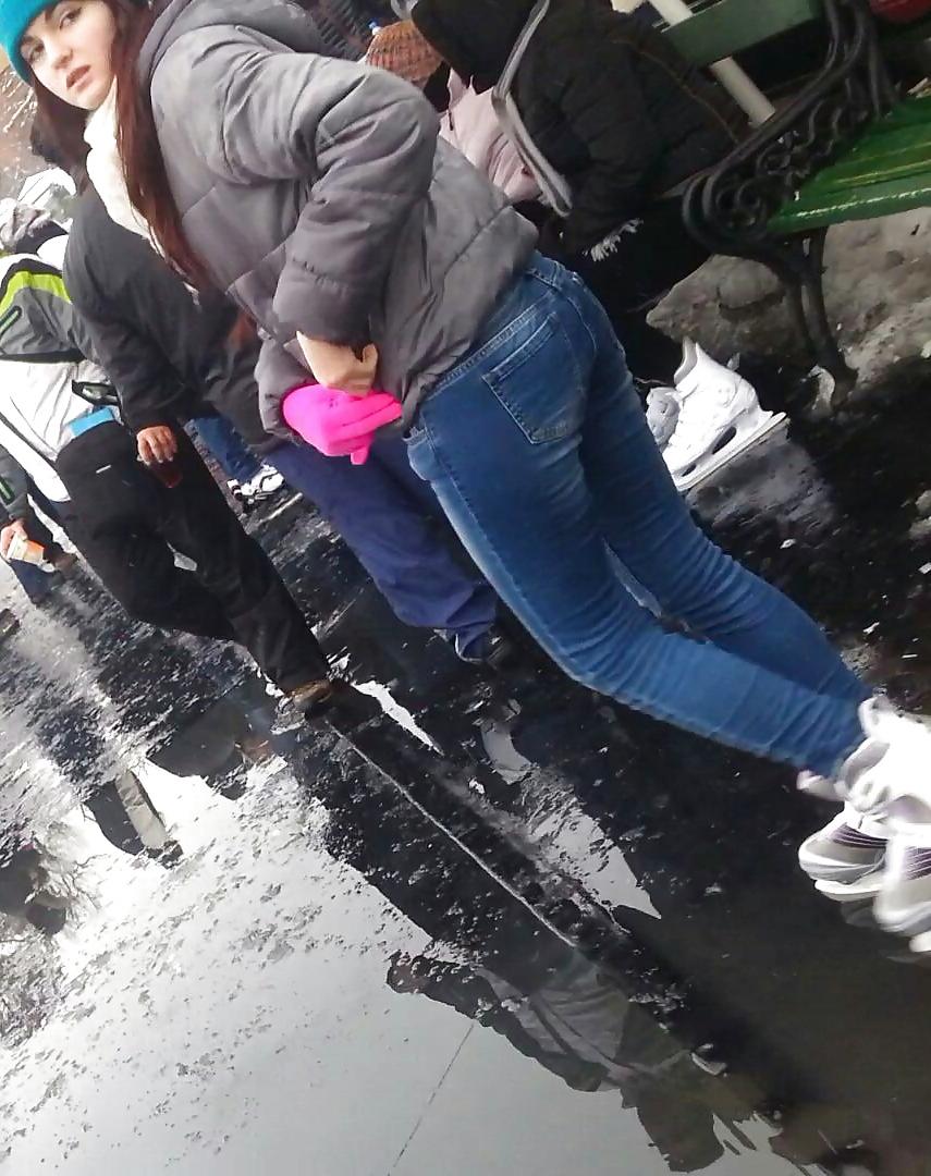 25P Spy sexy teens girls ass romanian