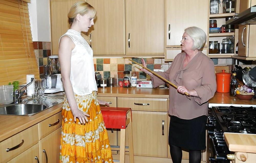 23P White panties 2:Disciplined in the kitchen.