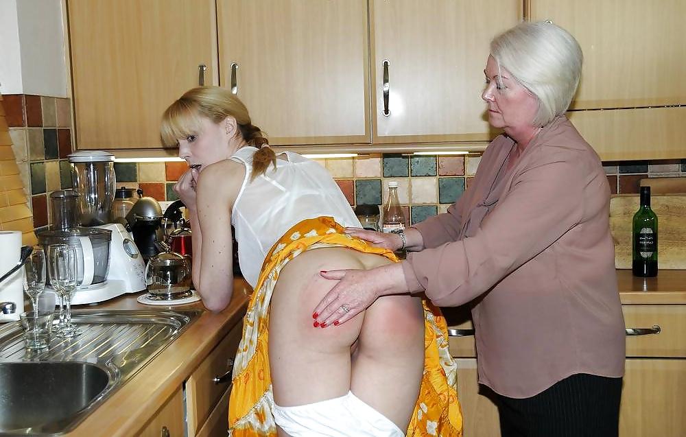 23P White panties 2:Disciplined in the kitchen.