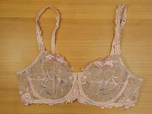25P Bras from a friend
