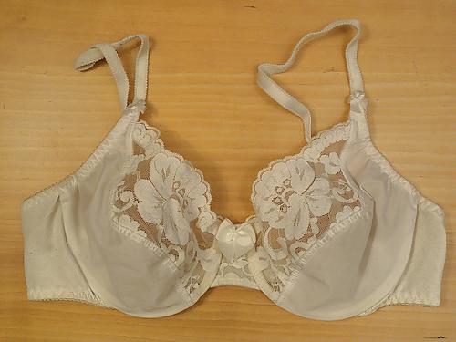 25P Bras from a friend