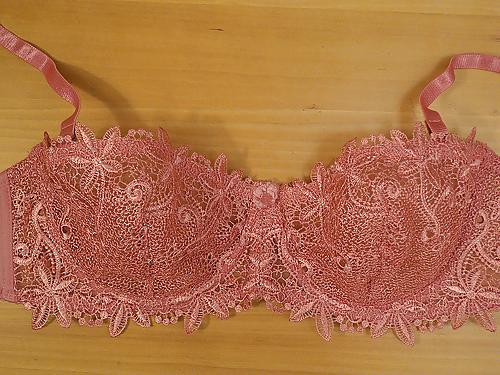 25P Bras from a friend