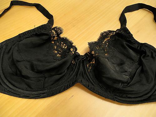 25P Bras from a friend