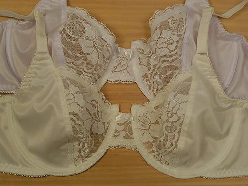 25P Bras from a friend