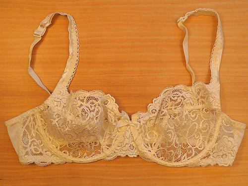 25P Bras from a friend