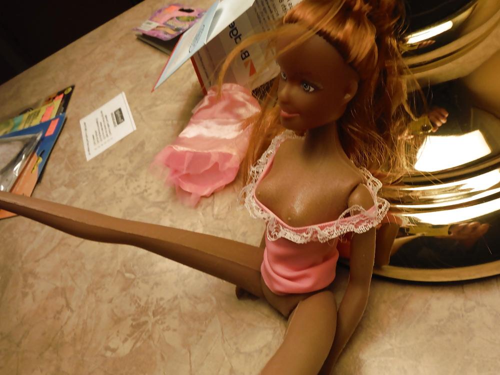 25P A Toy Doll with Nipples (Pokies) ???