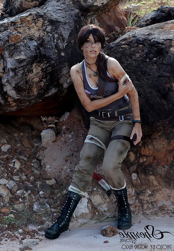 25P The Best of Lara Croft Cosplay