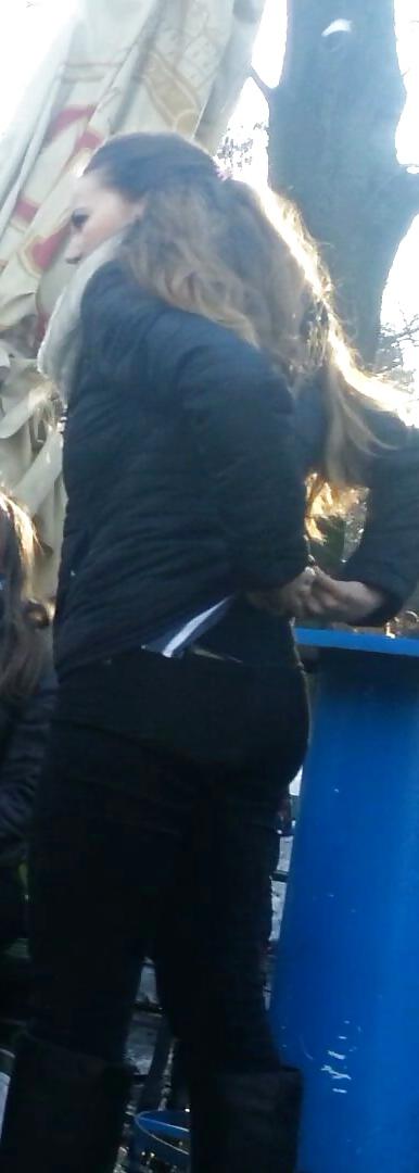 25P Spy sexy girls hot ass romanian