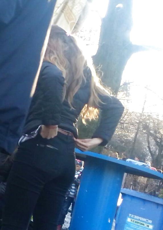 25P Spy sexy girls hot ass romanian