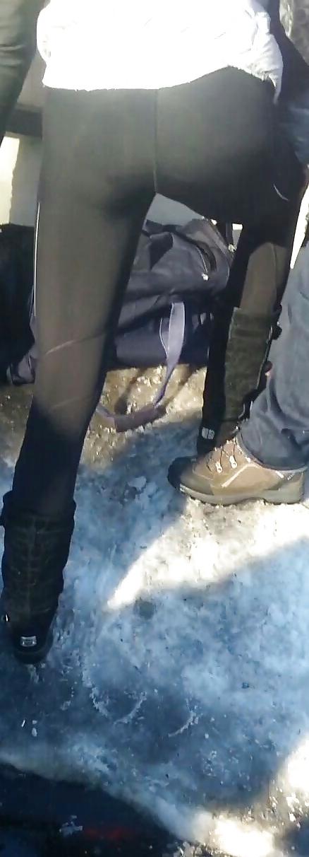 25P Spy leggigns, feet, ass sexy women romanian
