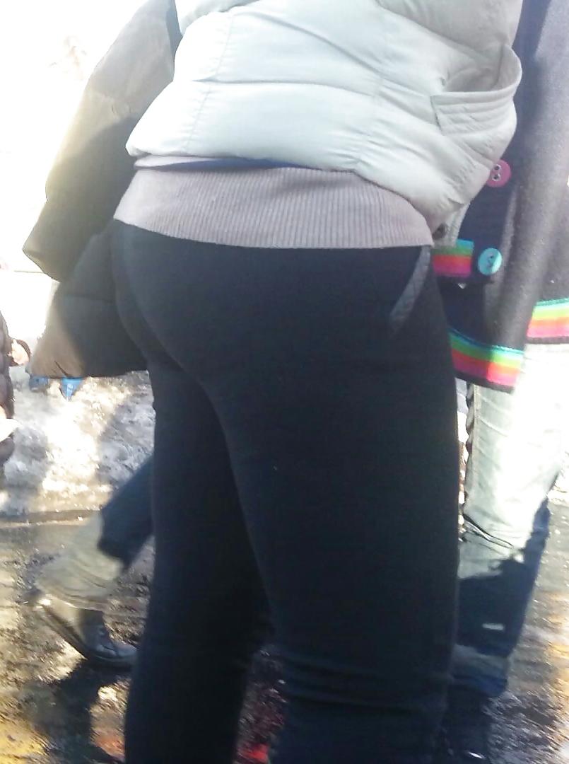 25P Spy leggigns, feet, ass sexy women romanian