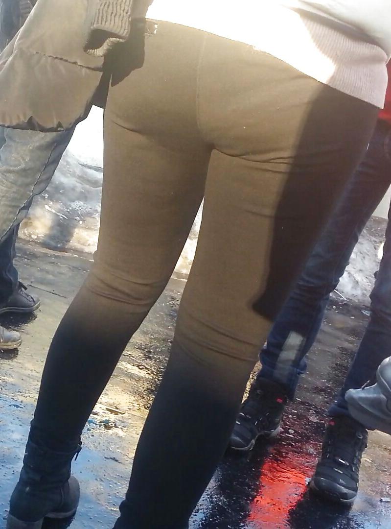 25P Spy leggigns, feet, ass sexy women romanian