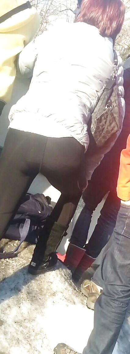 25P Spy leggigns, feet, ass sexy women romanian
