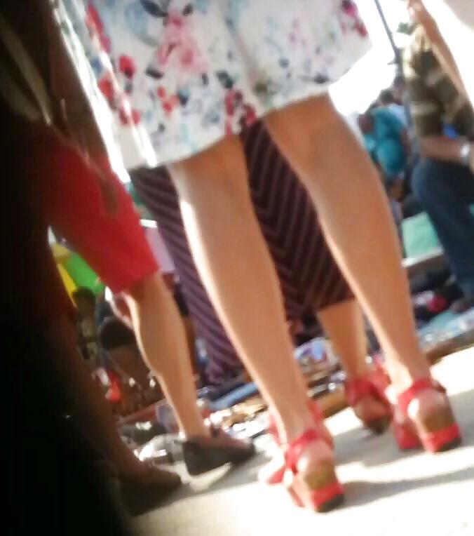 25P Spy feet, legs, foot, ankle, fingers women romanian