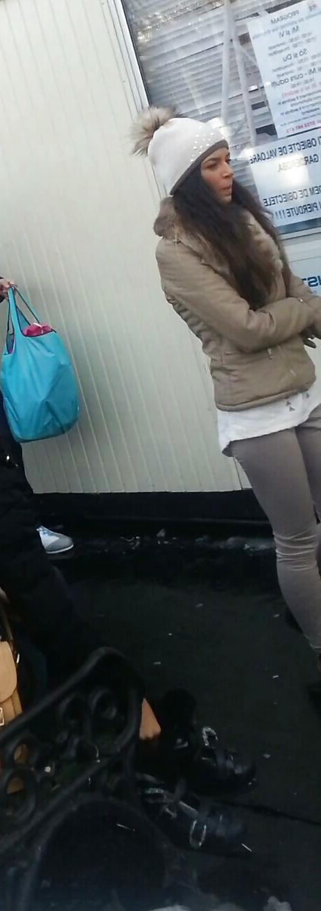7P Spy sexy girl teens face romanian