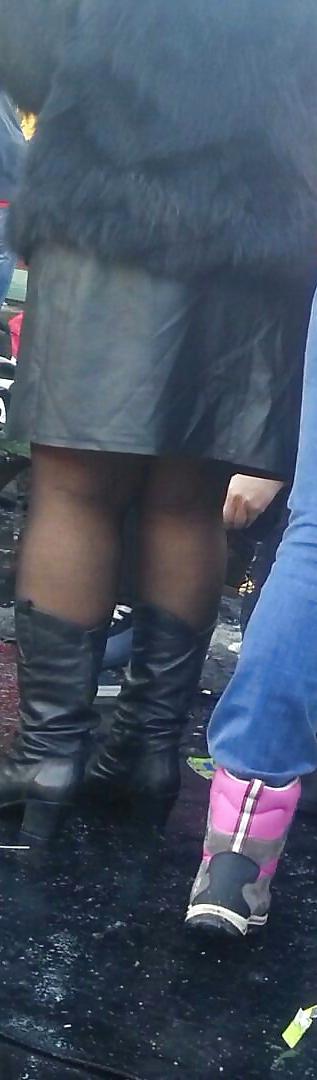 25P Spy sexy teens and mature nylon romanian