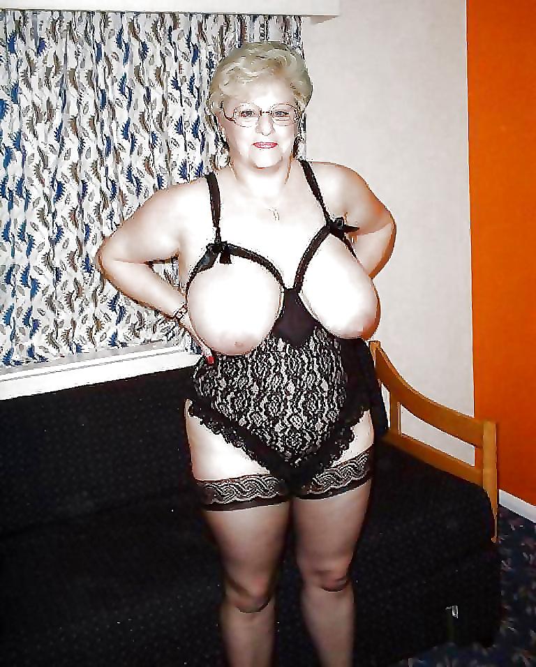 13P PAWG: Once U Had Meat U Will Never Go Back 2 Bones #105
