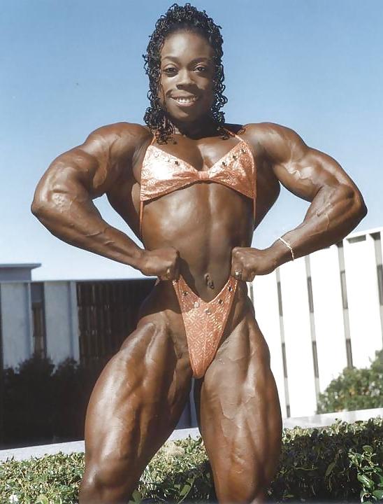 10P Heather Foster- female bodybuilder