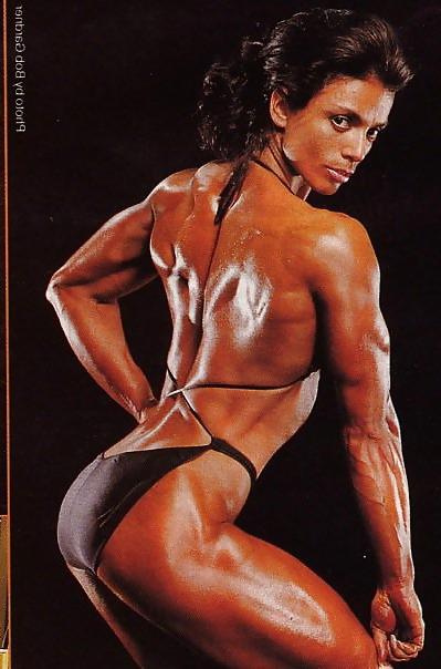11P Sharon Bruneau - female bodybuilder