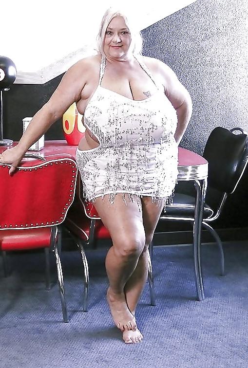 10P PAWG: Once U Had Meat U Will Never Go Back 2 Bones #147