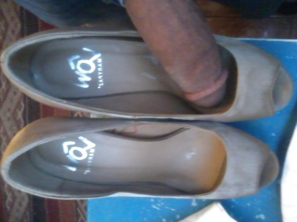 10P Arab sexy sandals fucked