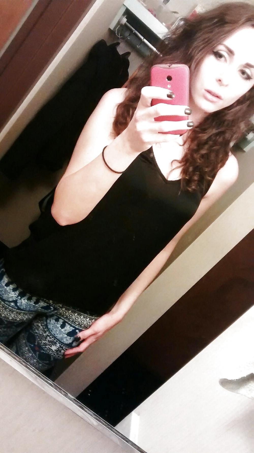 12P Ladyboy friend 