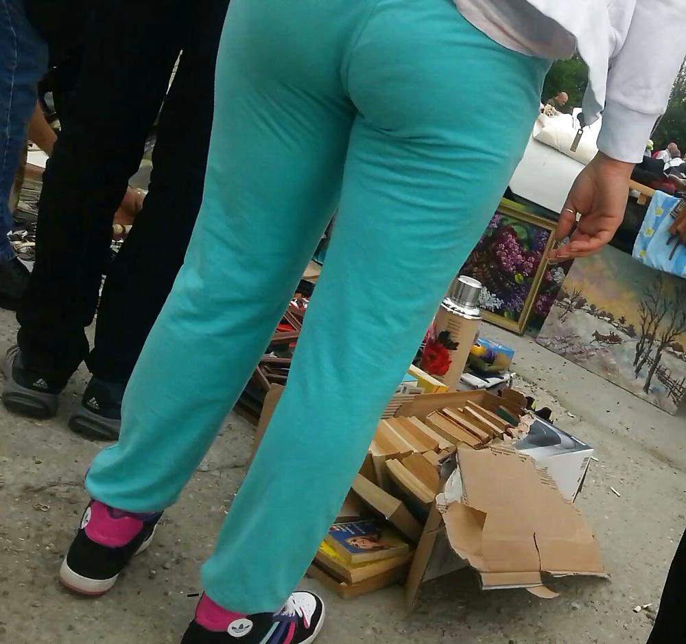 20P Spy sexy sweatpants ass girls romanian