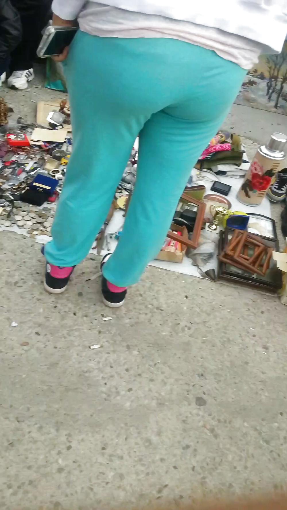 20P Spy sexy sweatpants ass girls romanian
